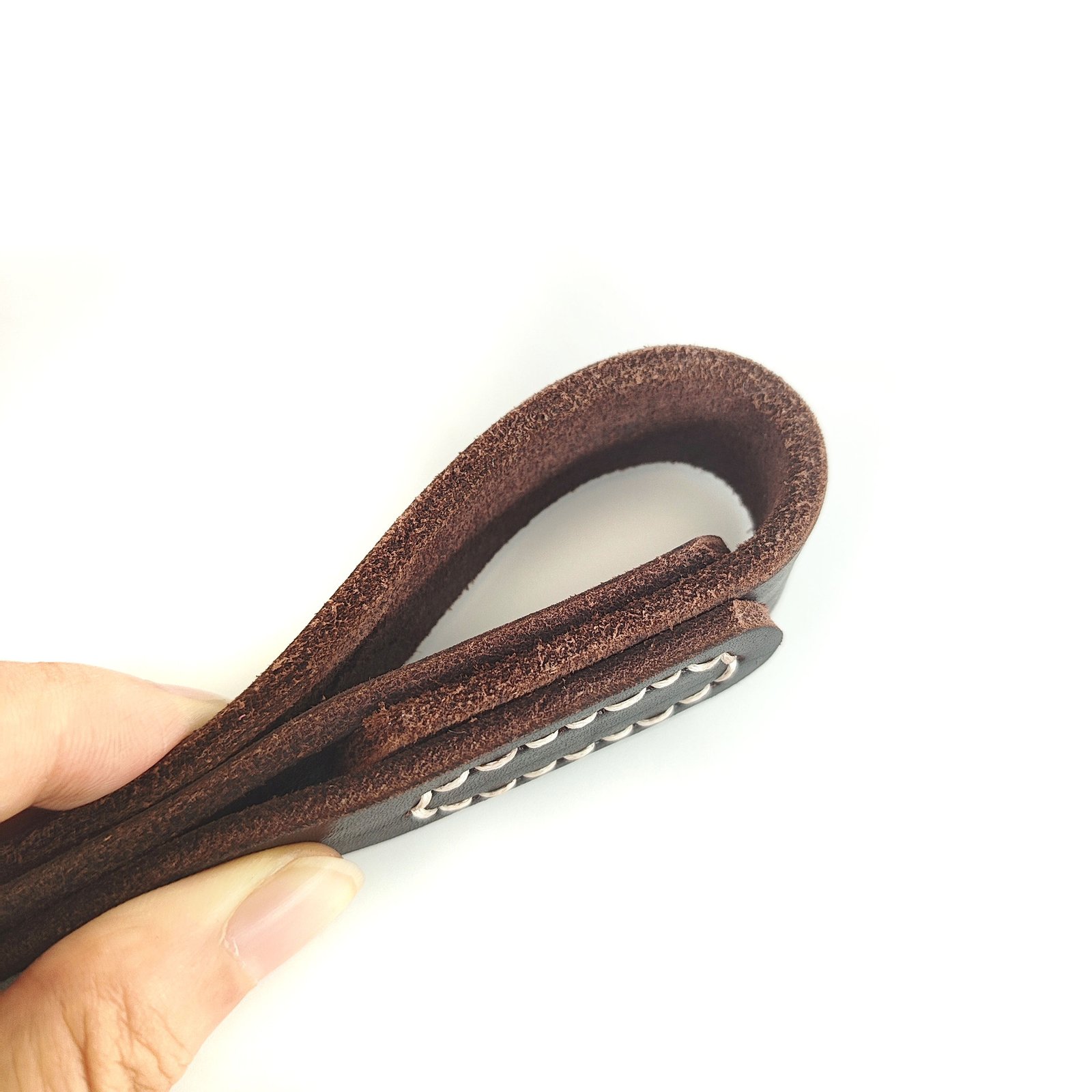 011 leash detail