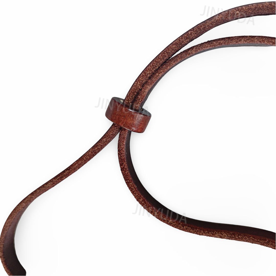 002A leash detail 2